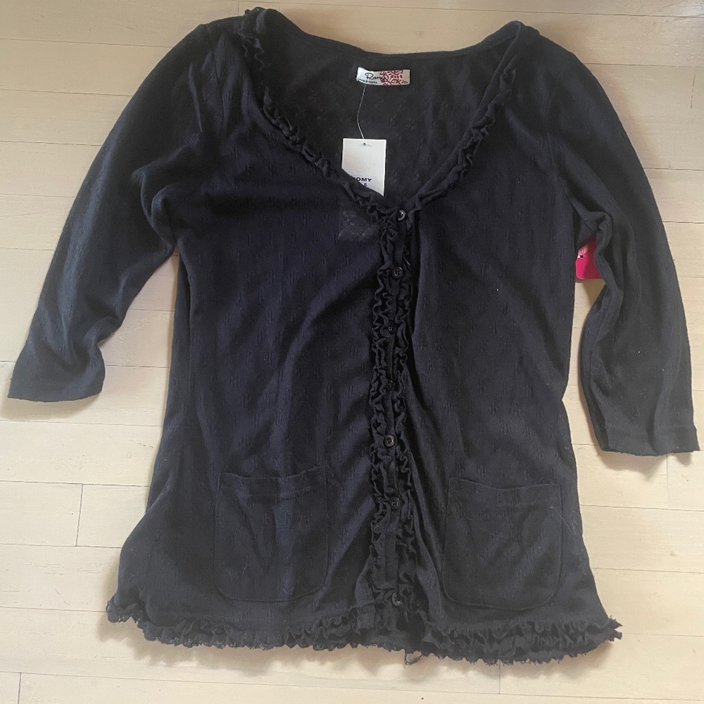 Cute  Romy Spring Blouse - Picture 2 of 5